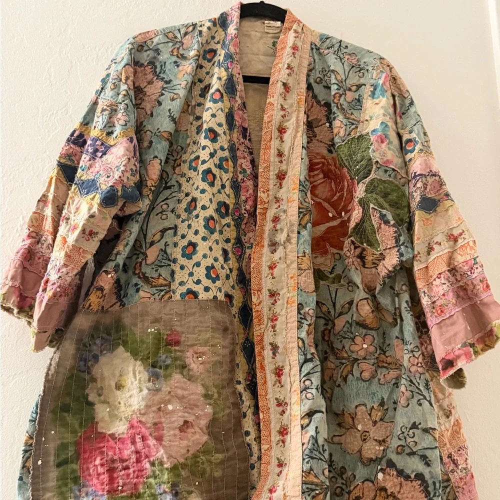 Magnolia Pearl Ouilted Julian Kimono - Picture 1 of 6